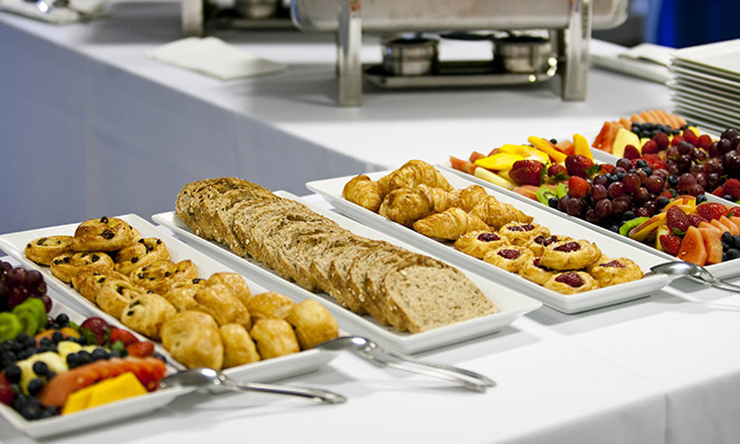 Continental Free Breakfast at Orlando Hotels